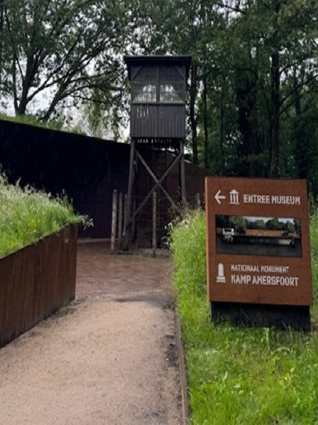De wachttoren in Kamp Amersfoort